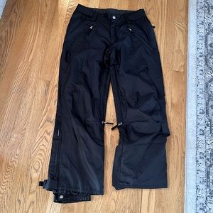 Turbine snowboarding/skiing snow pants